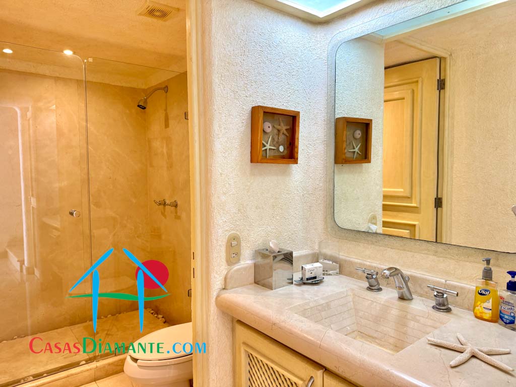Brisas Diamante Villa 100 - Baño completo 2